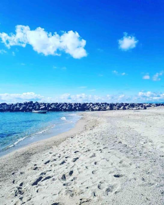 La Scaletta Sul Mare Di Pizzo Wifi E Disney+ Exterior foto
