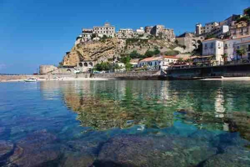 La Scaletta Sul Mare Di Pizzo Wifi E Disney+ Exterior foto